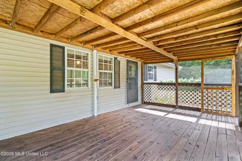 Exterior - 280 Thunderbird Dr, Hernando, MS 38632 photo 3 of 14