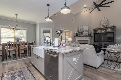 Kitchen - 1478 Ashtons Ln, Hernando, MS 38632 photo 1 of 1