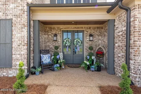 Exterior - 1478 Ashtons Ln, Hernando, MS 38632 photo 13 of 16