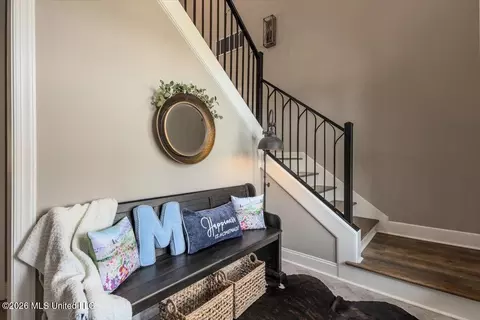 Entry Way - 1478 Ashtons Ln, Hernando, MS 38632 photo 3 of 3