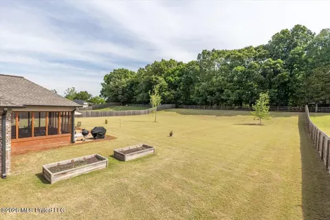 Exterior - 1478 Ashtons Ln, Hernando, MS 38632 photo 4 of 16