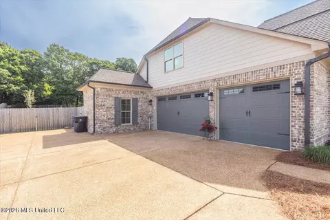 Exterior - 1478 Ashtons Ln, Hernando, MS 38632 photo 15 of 16