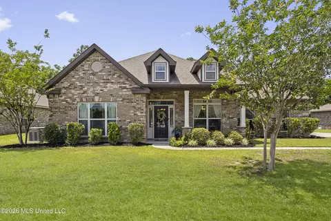 6011 Red Gate Dr, Long Beach, MS 39560