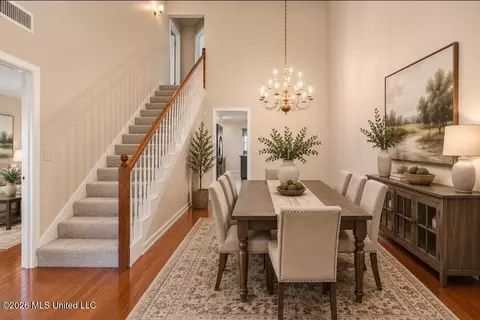 Dining - 33 Mclain Ct, Jackson, MS 39211 photo 2 of 2