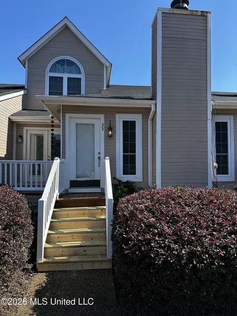 33 Mclain Ct, Jackson, MS 39211
