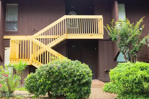 210 Molokai #C, Diamondhead, MS 39525