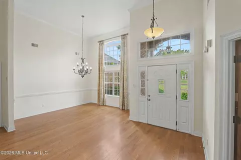 Entry Way - 704 Shadow View Dr, Hernando, MS 38632 photo 1 of 4