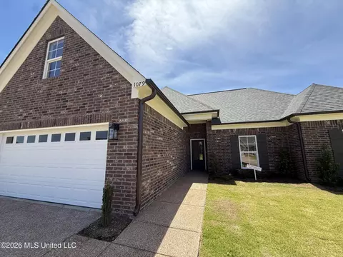 1079 Great Glen Dr, Southaven, MS 38671