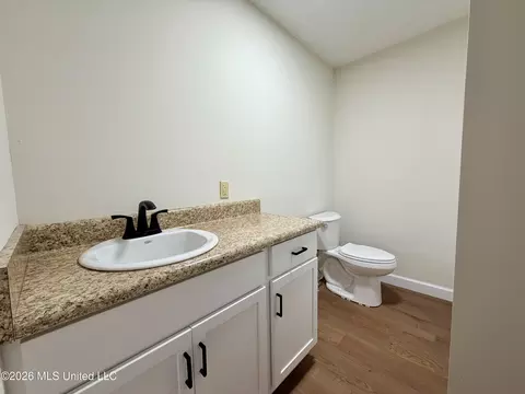 Bath - 184 Brushy Creek Rd, Lucedale, MS 39452 photo 1 of 2