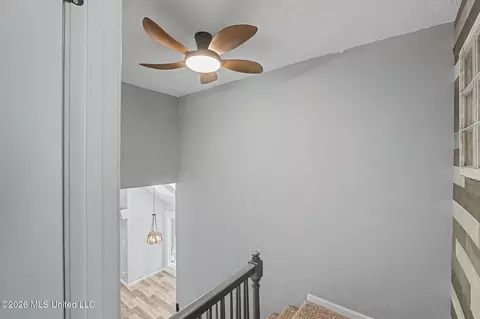 Entry Way - 66 S Robertson Rd, Hernando, MS 38632 photo 4 of 4