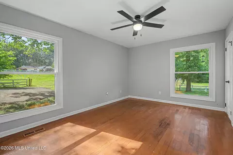 Bedroom - 66 S Robertson Rd, Hernando, MS 38632 photo 3 of 4