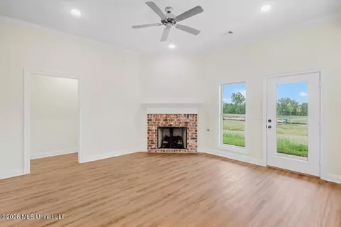 Living - 704 Kathleen Dr, Canton, MS 39046 photo 1 of 3