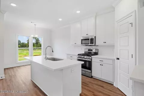 Kitchen - 704 Kathleen Dr, Canton, MS 39046 photo 2 of 2