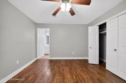 Bedroom - 1127 Oak Glen Pl, Jackson, MS 39212 photo 3 of 5
