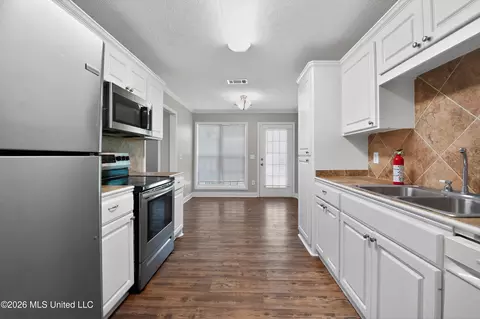 Other - 1127 Oak Glen Pl, Jackson, MS 39212 photo 11 of 16