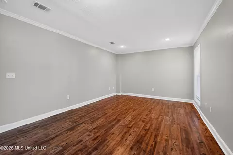 Living - 1127 Oak Glen Pl, Jackson, MS 39212 photo 8 of 10