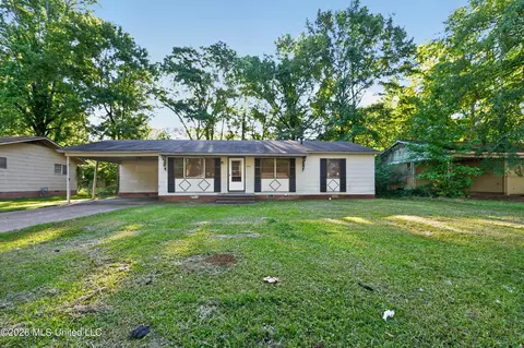 1940 Ventura Dr, Jackson, MS 39204