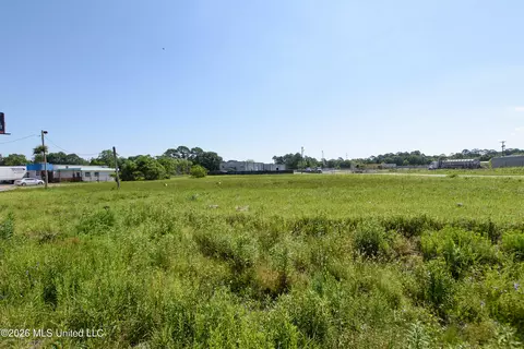 3920 Mississippi 63, Moss Point, MS 39563 photo 2