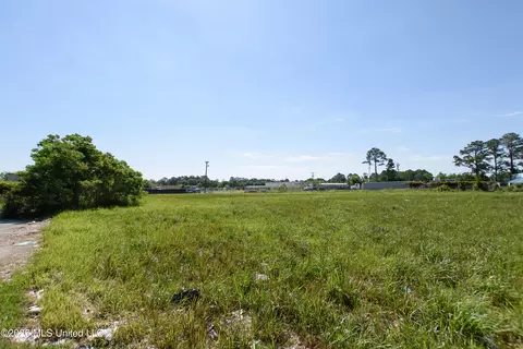 3920 Mississippi 63, Moss Point, MS 39563 photo 3