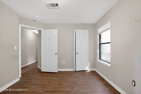 Bedroom - 4253 Cypress Dr, Jackson, MS 39212 photo 5 of 9