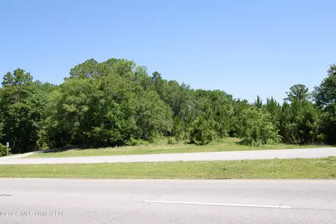 W Bienville Boulevard, Ocean Springs, MS 39564