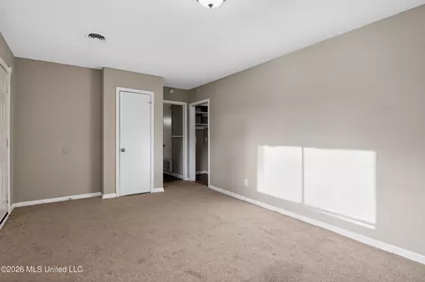 Bedroom - 1439 Gibralter Dr, Jackson, MS 39204 photo 4 of 11
