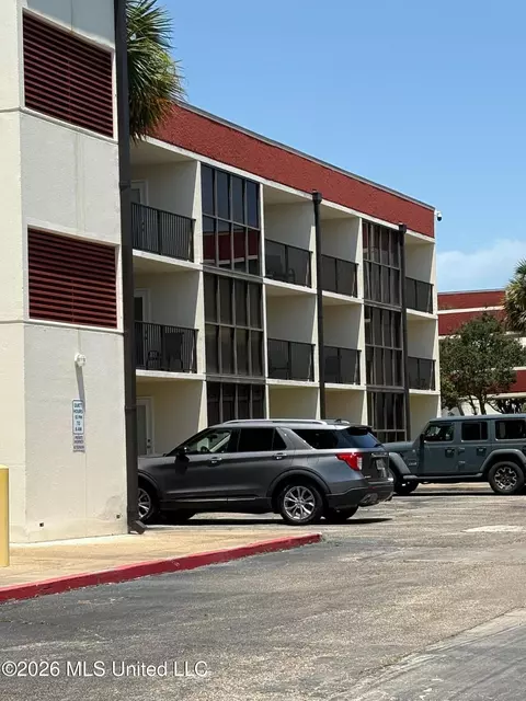 2046 Beach Blvd #224, Biloxi, MS 39531
