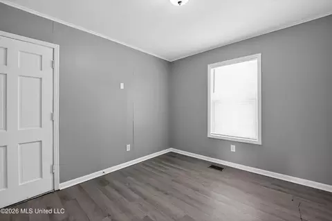 Bedroom - 609 Belvedere Rd, Jackson, MS 39206 photo 4 of 9