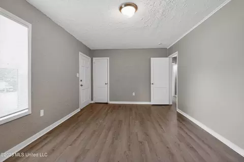 Living - 609 Belvedere Rd, Jackson, MS 39206 photo 1 of 1