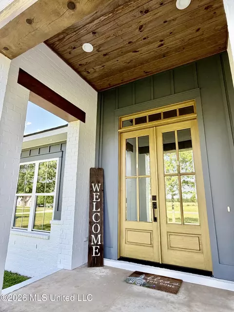 Exterior - 2410 Timber Ln, Lucedale, MS 39452 photo 8 of 12
