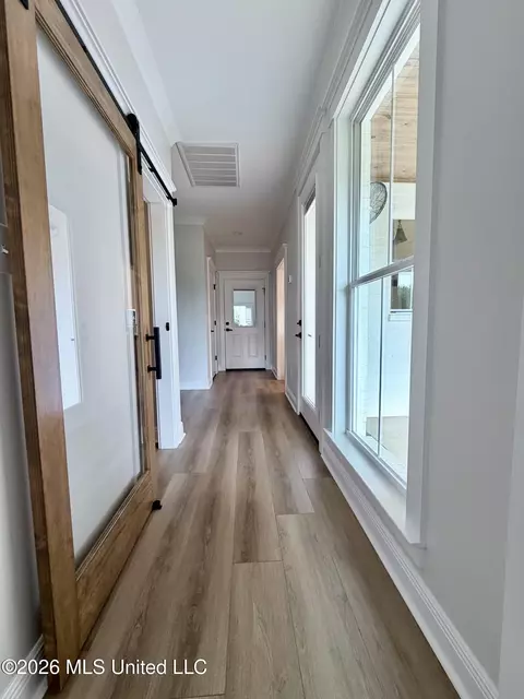 Entry Way - 2410 Timber Ln, Lucedale, MS 39452 photo 5 of 6