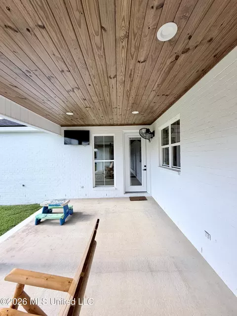Exterior - 2410 Timber Ln, Lucedale, MS 39452 photo 10 of 12