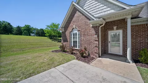 3223 Parkdale Cv, Southaven, MS 38672