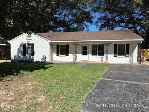 7770 Deerfield Cv, Southaven, MS 38671