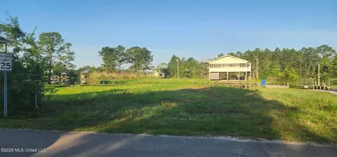 11081 Texas St, Bay Saint Louis, MS 39520