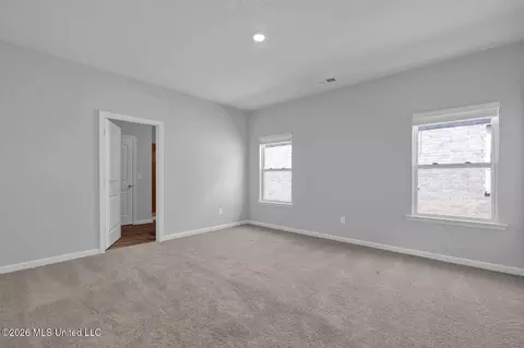 8248 Bankhead Dr, Olive Branch, MS 38654 photo 4