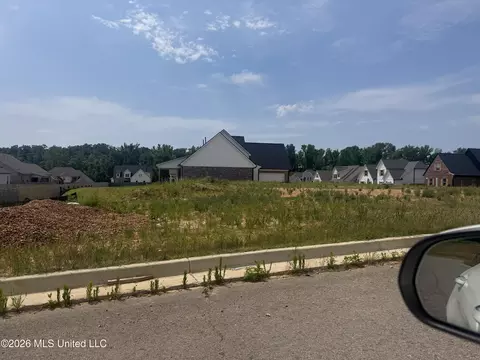 3144 Autumn Wind Dr, Hernando, MS 38632