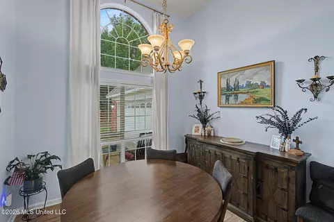 Dining - 1262 Greenwich Dr, Hernando, MS 38632 photo 1 of 2