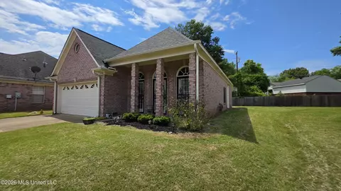9730 Pigeon Roost Park Cir, Olive Branch, MS 38654