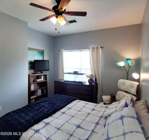 Bedroom - 500 Parkview Cv, Brandon, MS 39047 photo 10 of 10