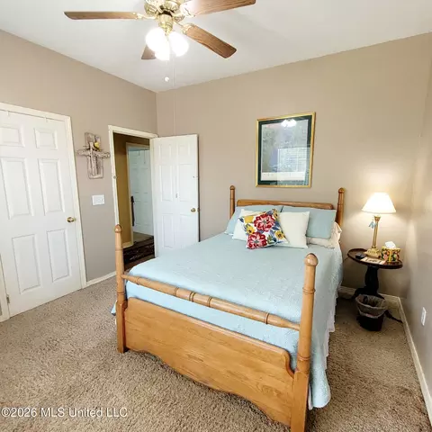Bedroom - 500 Parkview Cv, Brandon, MS 39047 photo 5 of 10