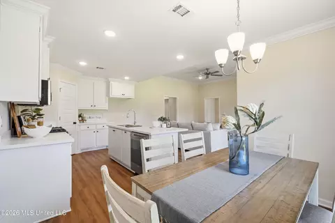 Dining - 523 Stone Brook Pl, Brandon, MS 39042 photo 1 of 1