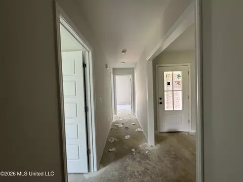 Entry Way - 523 Stone Brook Pl, Brandon, MS 39042 photo 4 of 5