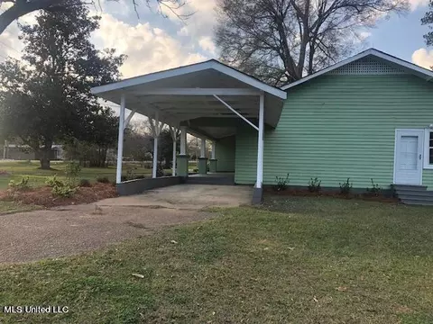 Exterior - 534 Simpson Highway 149, Magee, MS 39111 photo 1 of 3