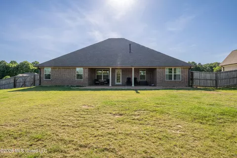 Exterior - 2126 Great Barrington Pl, Nesbit, MS 38651 photo 5 of 7