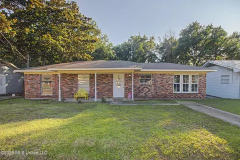 321 Lawler Ave, Long Beach, MS 39560