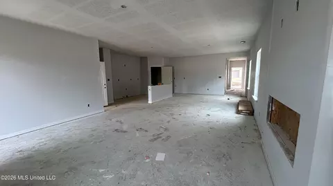 Living - 8236 Bankhead Dr, Olive Branch, MS 38654 photo 1 of 1