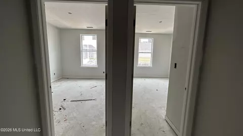 Entry Way - 8236 Bankhead Dr, Olive Branch, MS 38654 photo 3 of 3