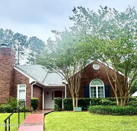 110 Woodland Ridge Dr #A, Mccomb, MS 39648