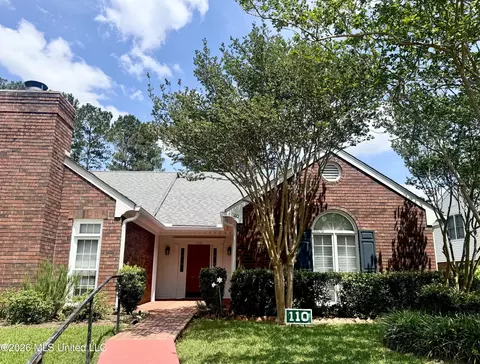 110 Woodland Ridge Dr #A, Mccomb, MS 39648